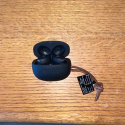 Sudio Tolv Bluetooth (BRAND NEW)