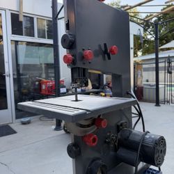 Bandsaw 