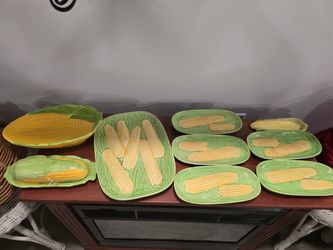 Great Vintage Set Corn On The Cob Serving 