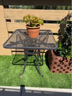 Iron Patio outdoor table 30 dollars
