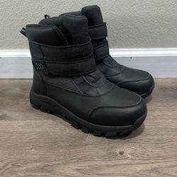 Winter Boots 5Y