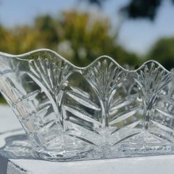 Vtg. Crystal Clear Fifth Avenue PORTICO Wine Bottle Caddy Centerpiece 11” Long