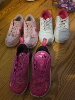 Girls shoes size 9c