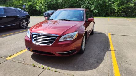 2012 Chrysler 200 LX Sedan 4D