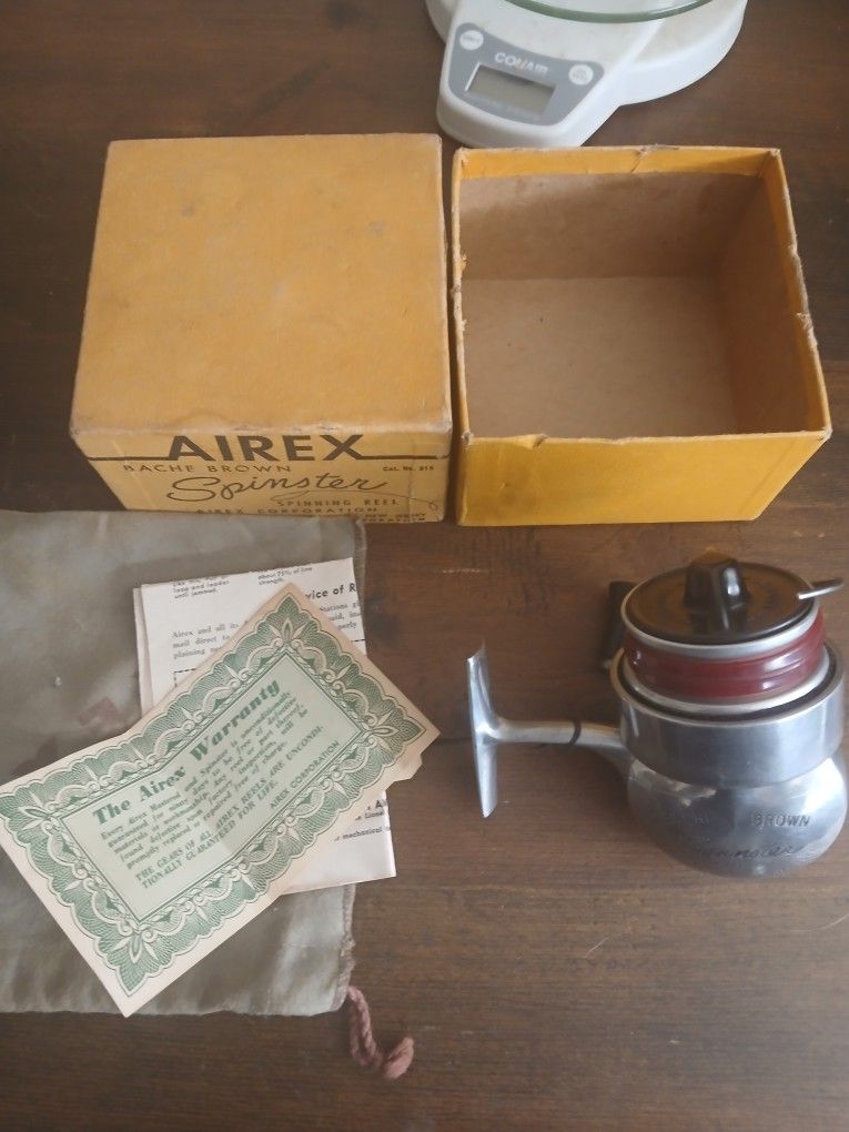 Vintage Nice Airex Bache Brown Spinster Spinning With Box And Papers