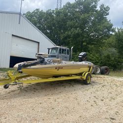 87 champion bass boat Champion Black max 175 hp motor