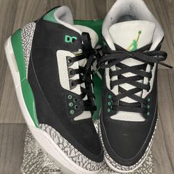 Pine Green Jordan 3s