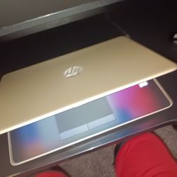 HP Laptop 14 i3 4GB RAM 128GB HDD With 64GB Flash Drive