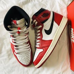 Air Jordan 1 Retro High OG 'Chicago' 2015
