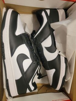 Nikes shoes size 7,8,9,12