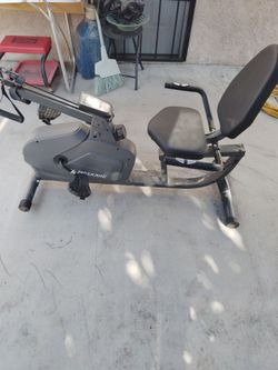 Sit down exercise machine