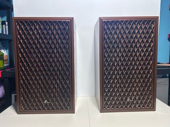 Sansui SP 2500x  3 way speakers