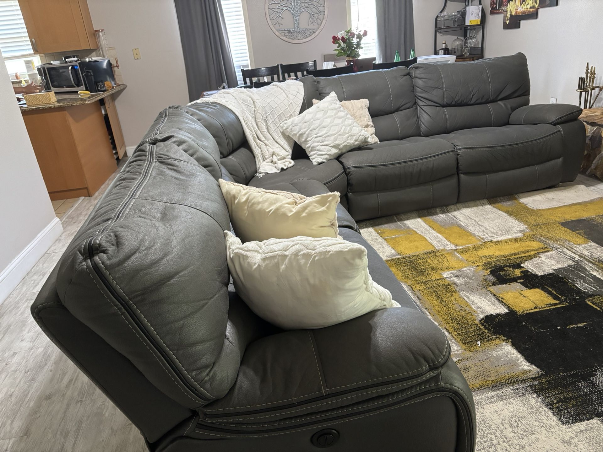 Sectional Sofa