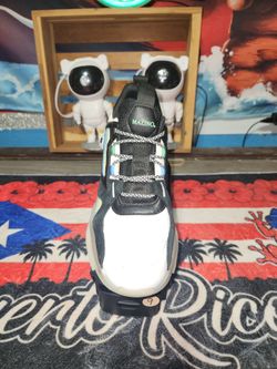 Mazino Chunky Sneaker Size 9