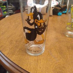 Looney Tunes Glass 