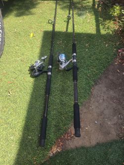 Surf fishing spinning combos