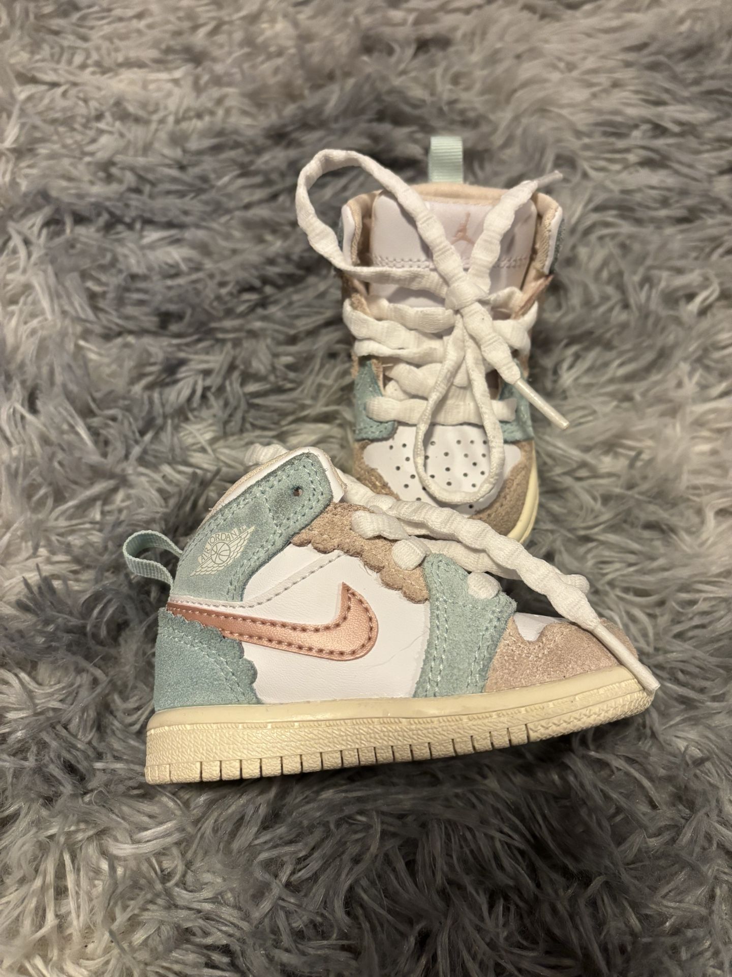Nike Air Jordan 1 Crib Bootie Set