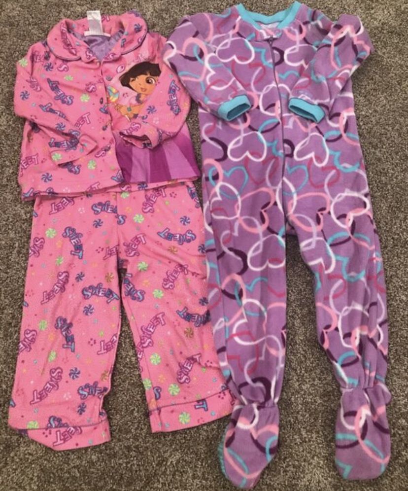 Toddler Girls 3T pj lot