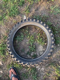Dunlop 110/90-19 dirt bike tire