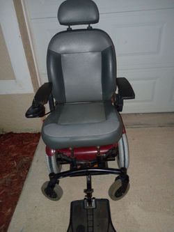 Shoprider 6 runner power wheelchair