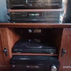 ONKYO INTEGRA DTR-4.6 AV RECEIVER/SONY PHONO/ONKYO DX-C220 6 DISCS CD PLAYER/KENWOOD DOUBLE CASSETTE PLAYER $160 EACH FINAL PRICE SEE 👀 ALL PICTURES 