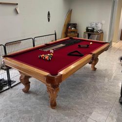 Pool Table 8ft ( Free Delivery & Set Up & New Color Felt Of Your Choice