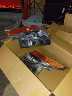 Headlights Compatible With 2011-2015 Ford Explorer