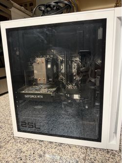 Beginner White Gaming PC