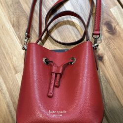Kate Spade Eva 🫶 SMALL BUCKET BAG