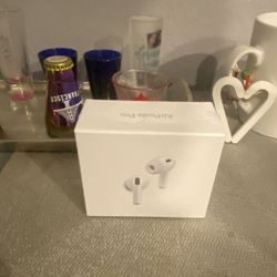 Apple AirPods Pro 3 Wireless Earbuds with Active Noise Cancellation