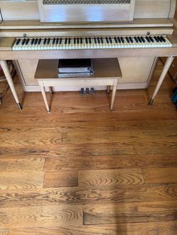 Free piano Baldwin acrosonic