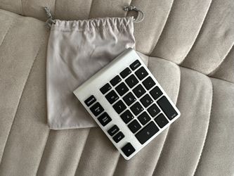 NewerTech Wireless Aluminum Keypad by Matias
