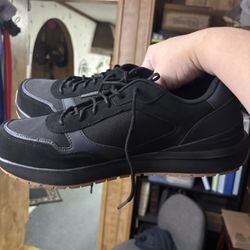 Men’s Steel toed Sketchers Shoes