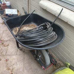Husky Wheelbarrow 