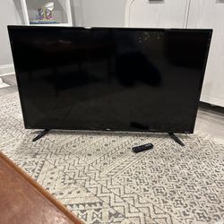 ROKU Smart TV 45”