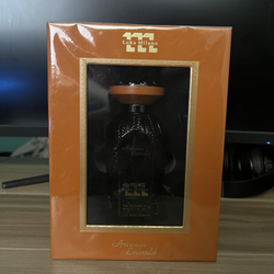 Luka Milano artemus emerald