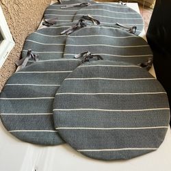 Total Of 6 Chairs Cushions. Diameter 16 Inches 