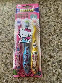 Firefly Hello Kitty Toothbrushes