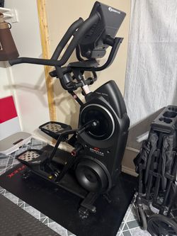 Bow flex Max Total Trainer