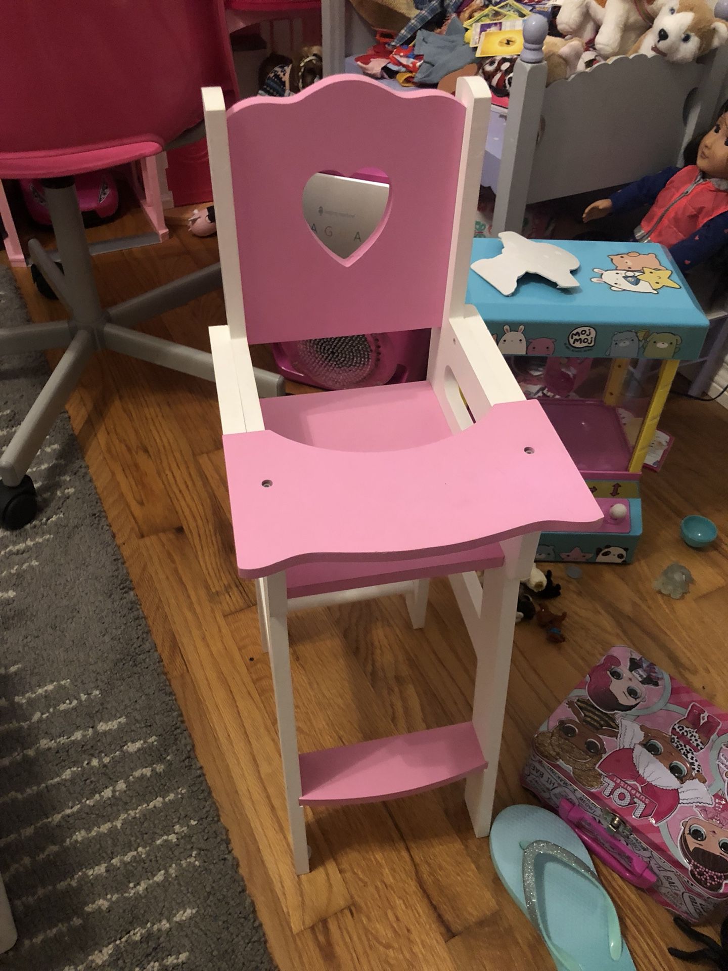Baby doll high chair seat pink/white