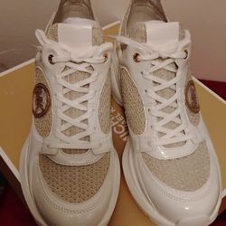 New Michael Kors  Women's  Zuma  Lace Up Sneakers 