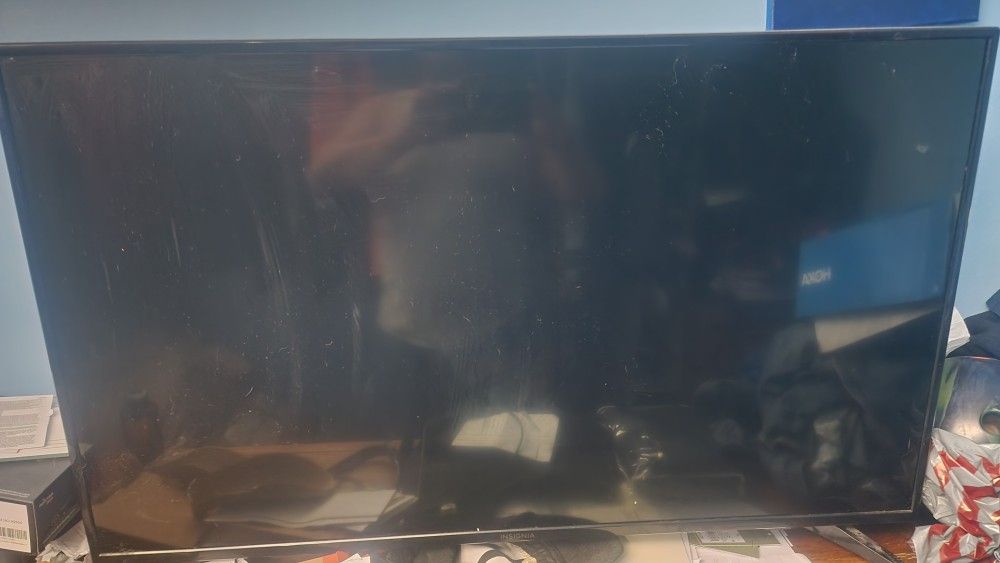 Insignia TV