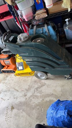 Nobles Trooper 1000 Industrial Carpet Cleaning Machine
