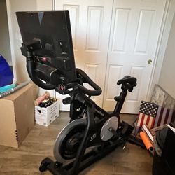 NordicTrack Studio Cycle S22i