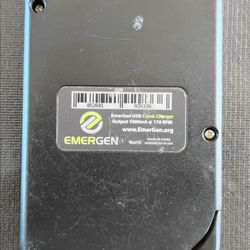 Emergen USB Crank Charger