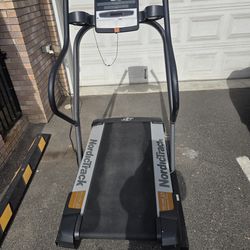 Nordic Track Incline X3 Treadmill