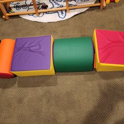 Climb and Crawl Playset 5 Pieces Like New
