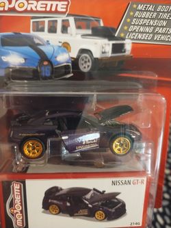 1:64 Majorette Nissan GT-R