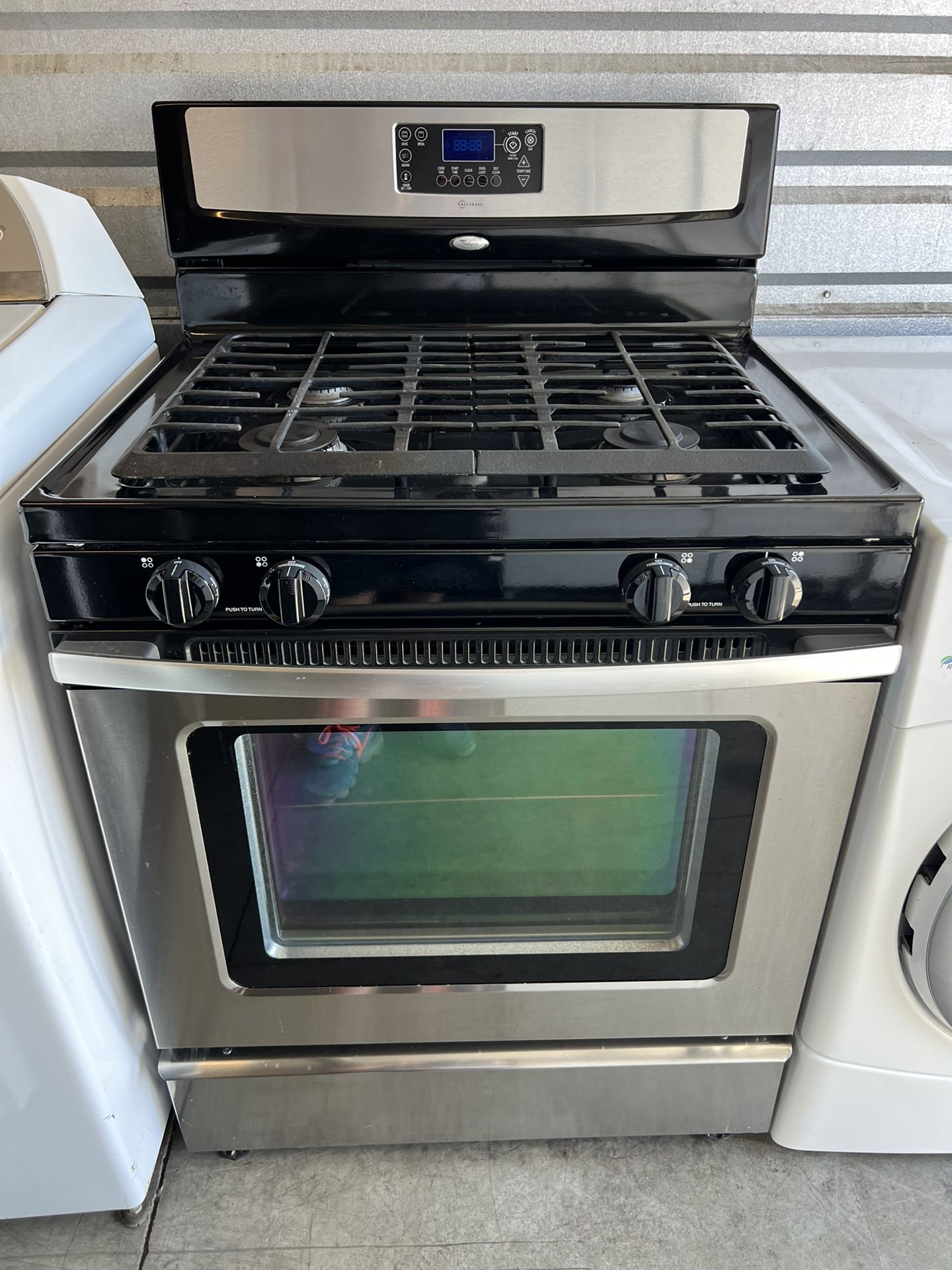 🔥 WHIRLPOOL GAS STOVE (FREE DELIVERY/ WARRANTY)