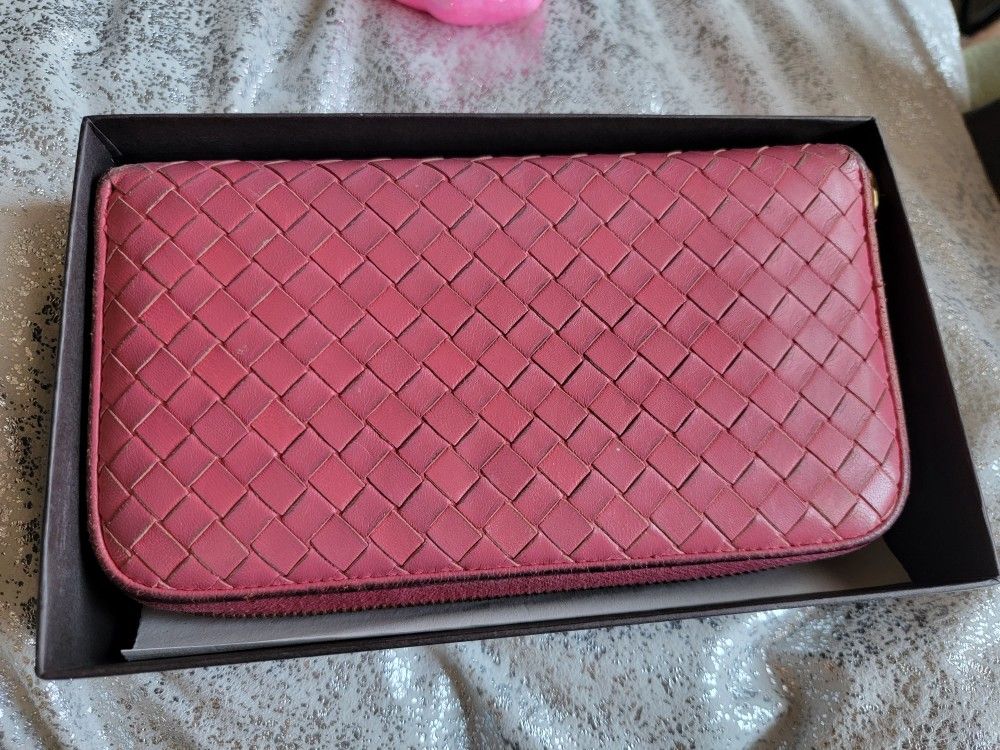 Pink Botega Veneta Lambskin Zip Around